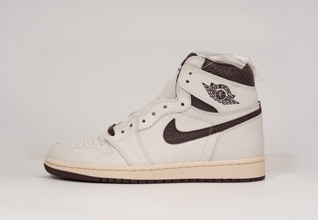 A Ma Maniere x Air Jordan 1 High OG DO7097-100 SIZE: 40.5-47.5