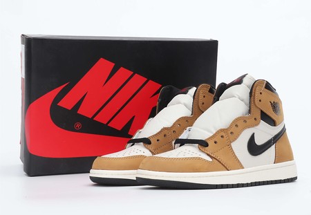 Air Jordan 1 Retro High Rookie of the Year 36-47.5