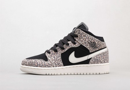 Air Jordan 1 Mid SE Leopard 36-40