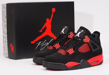 Air Jordan 4 Retro "Red Thunder" SIZE: 40-50.5