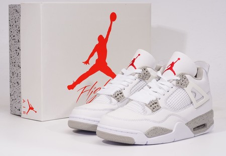 Air Jordan 4 Retro "White Oreo" size 36-47.5